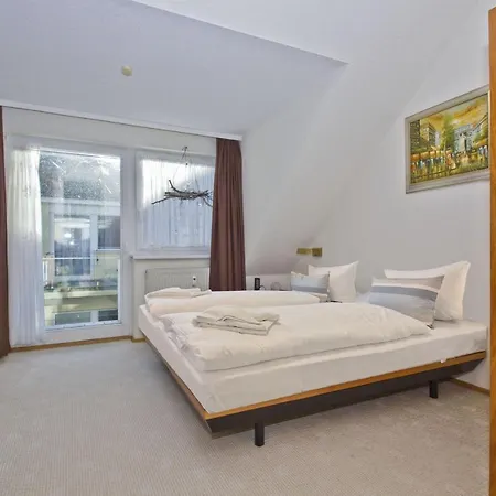 Nur 100 M Zum Strand, Mit Balkon Und Terrasse - App Eldena 19 Apartment