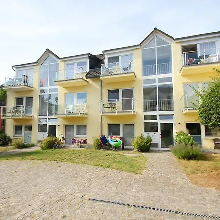 Nur 100 M Zum Strand, Mit Balkon Und Terrasse - App Eldena 19 Apartment