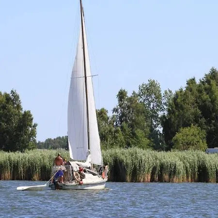 Nur 100 M Zum Strand, Mit Balkon Und Terrasse - App Eldena 19 아파트